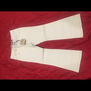 New authentic Burberry white color jeans